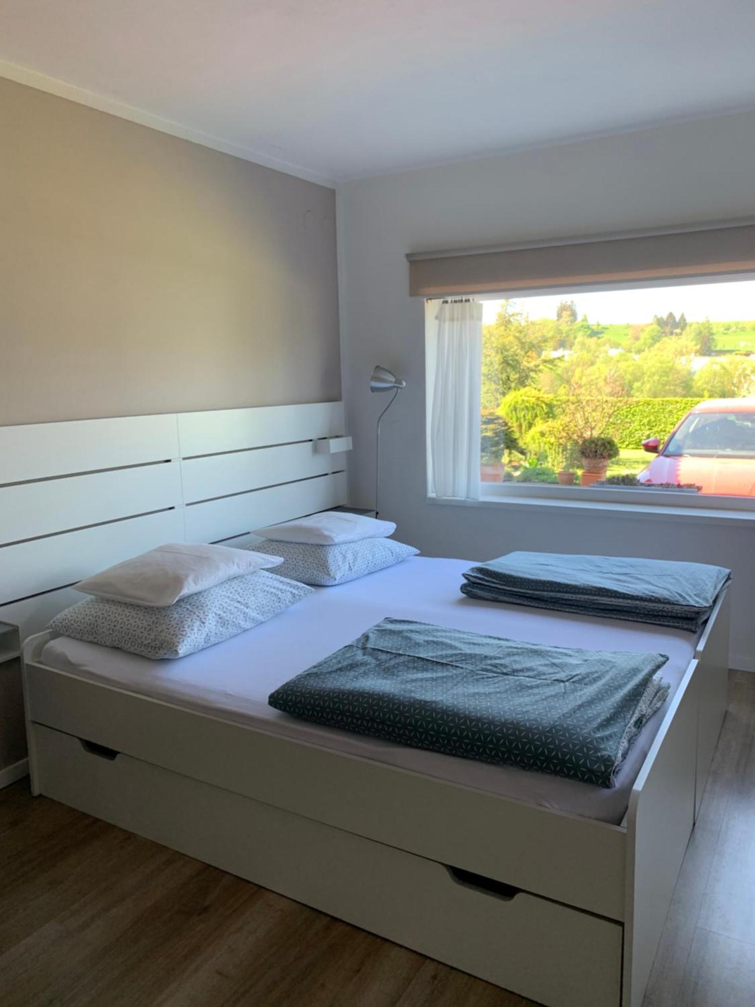 Studiovy Apartman V Zahrade โปลิเซ นาด เมตูยิ ภายนอก รูปภาพ
