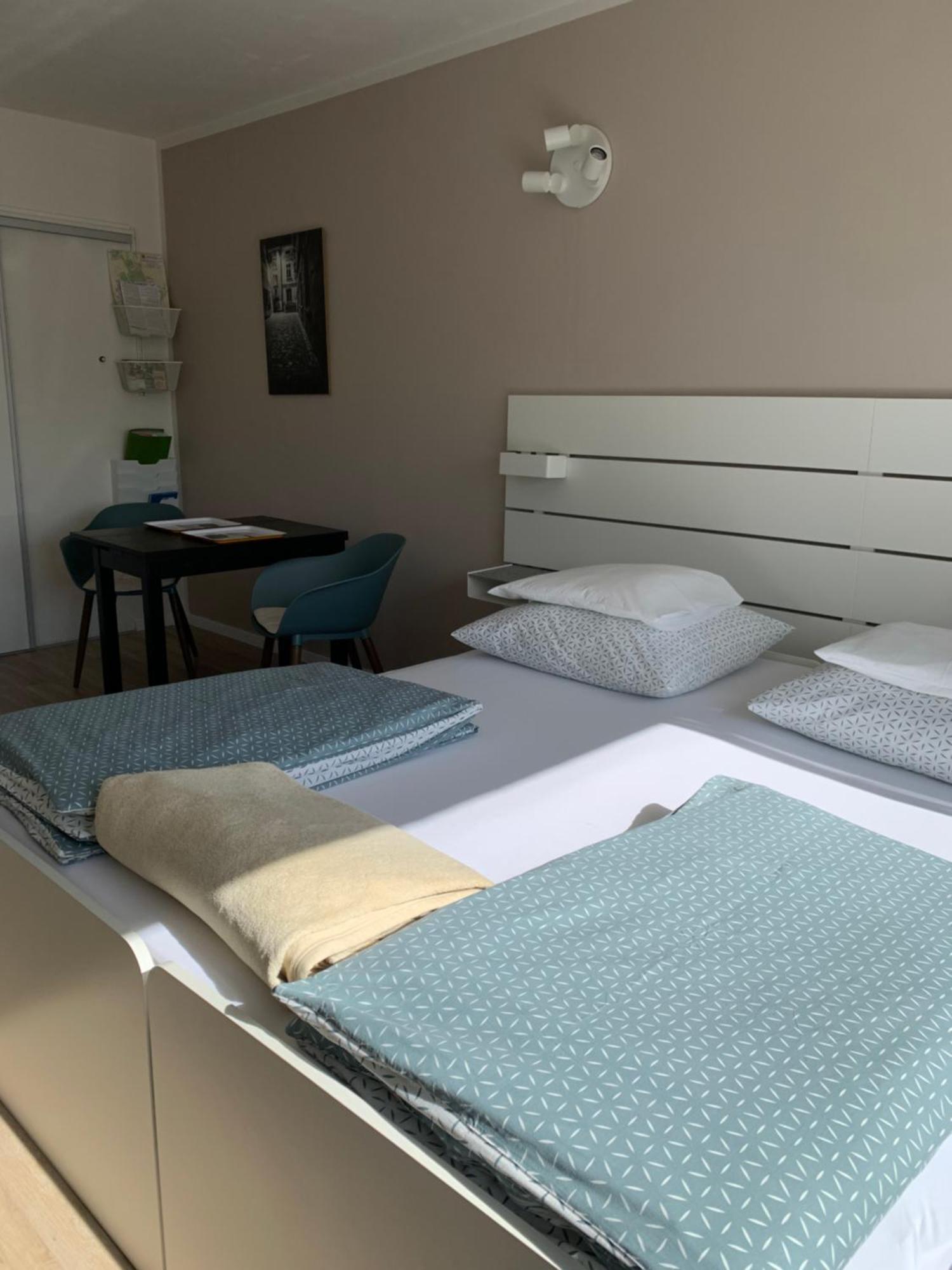 Studiovy Apartman V Zahrade โปลิเซ นาด เมตูยิ ภายนอก รูปภาพ