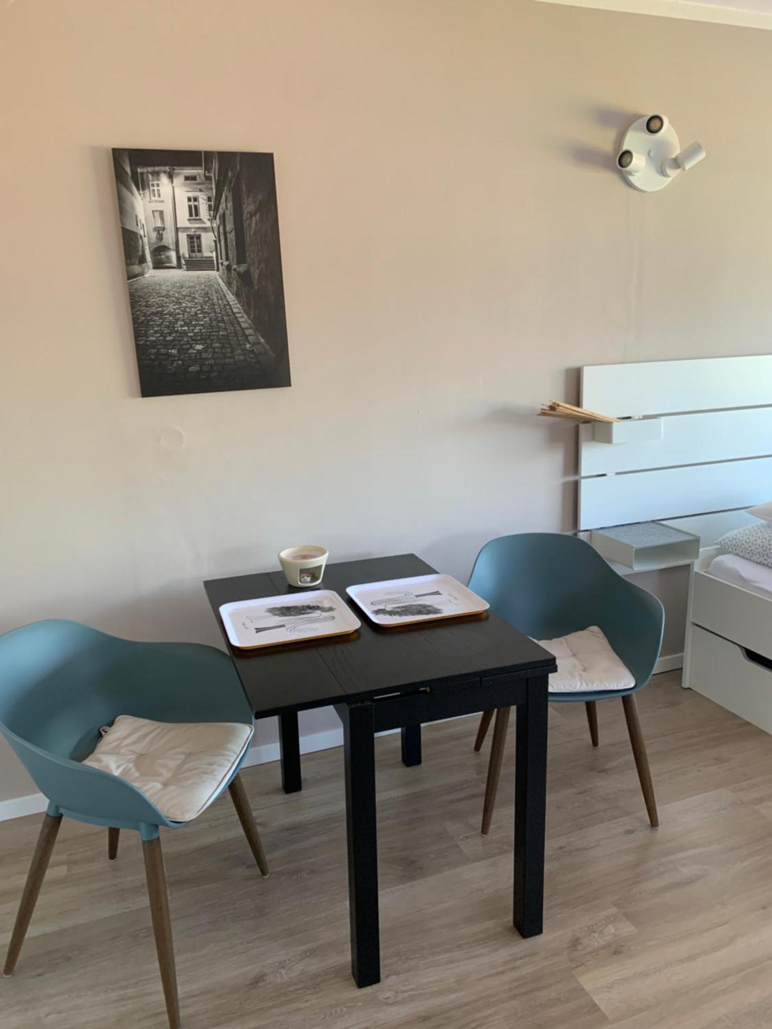 Studiovy Apartman V Zahrade โปลิเซ นาด เมตูยิ ภายนอก รูปภาพ
